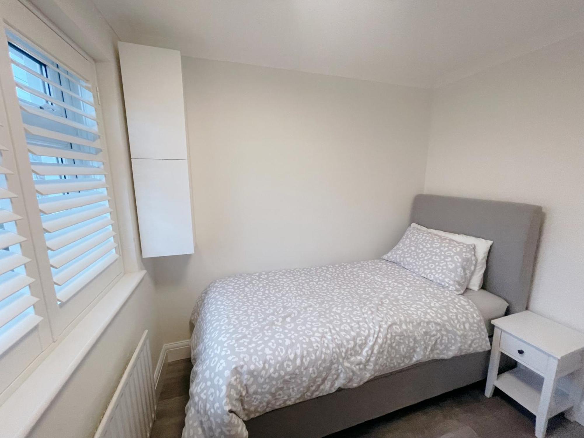 Home Near London Heathrow, Slough,Windsor,Legoland Colnbrook ภายนอก รูปภาพ